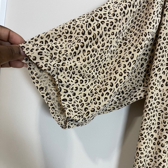 Whistles Womens Dress Size Medium Tan Leopard Print V Neck Short Sleeve Mini - Picture 7 of 10